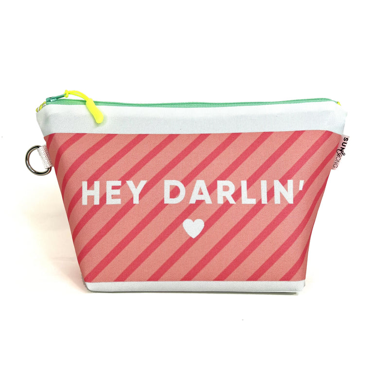 Hey Darlin' in Corals, Water-Resistant Makeup Bag